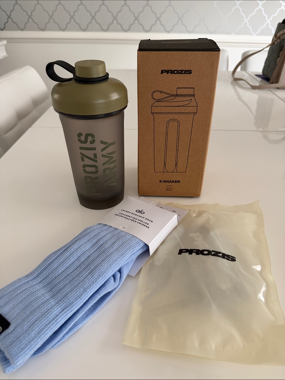 NWT ALO Yoga Scrunch Sock and Prozis Shaker/Toning Band
